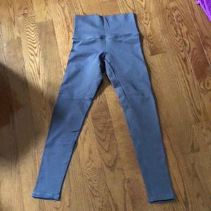 Avocado Universal Legging